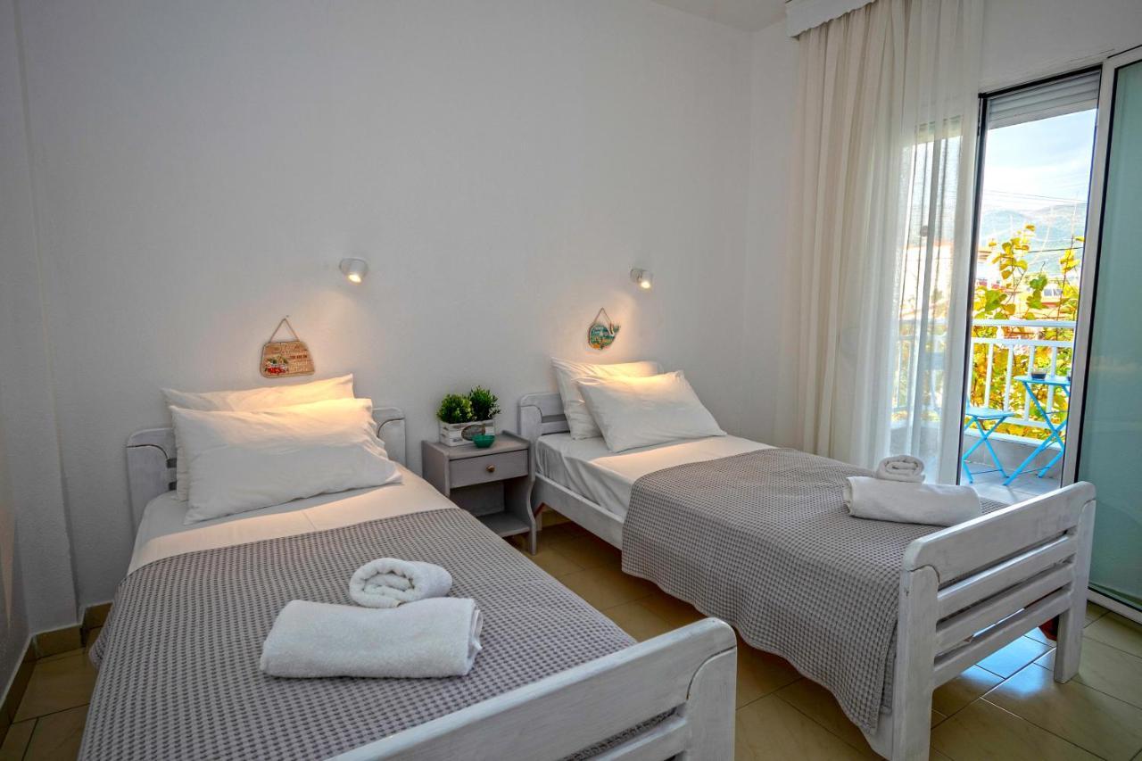 Bella Terra Nature Living Asproválta Luaran gambar
